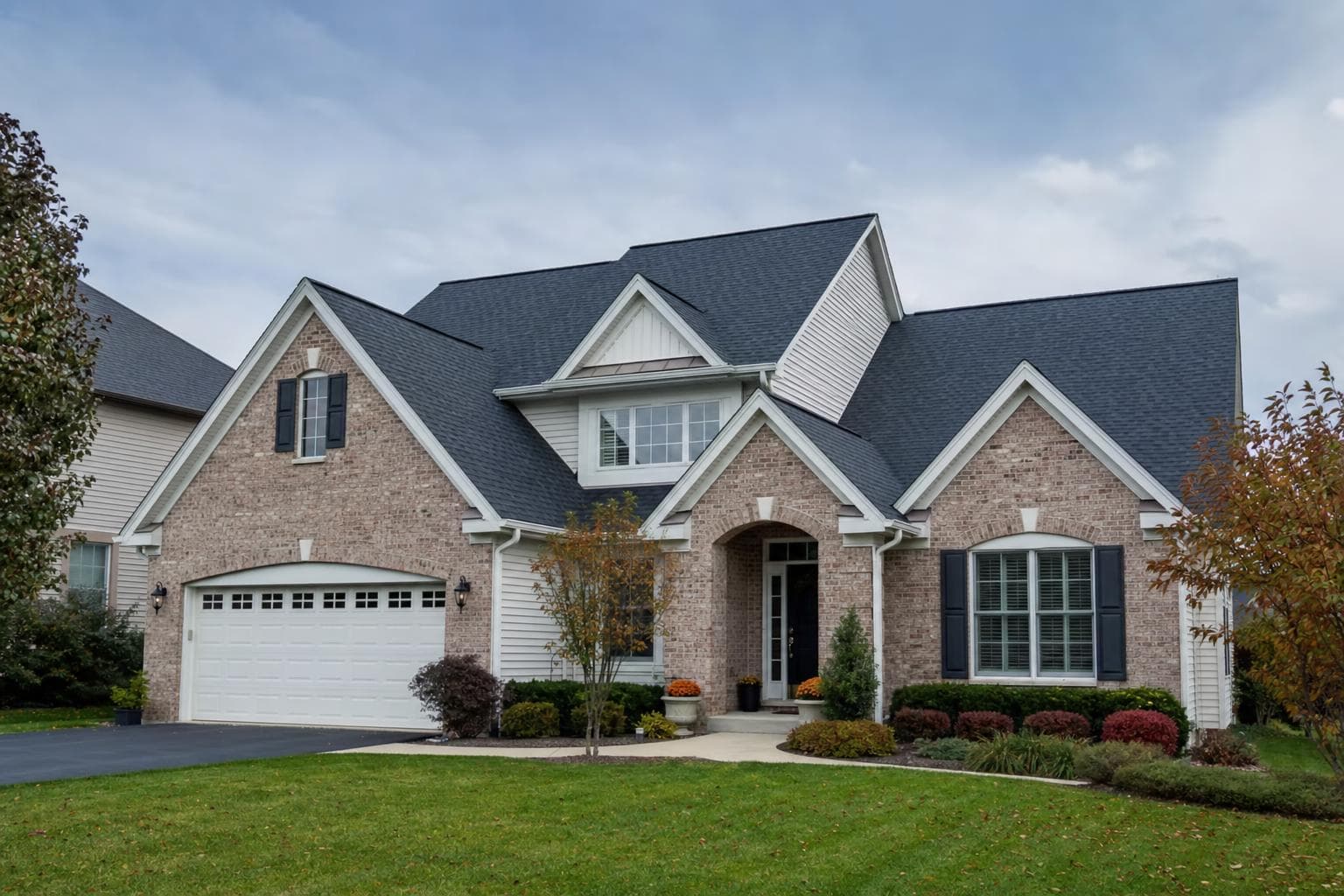Best Roof for Illinois: Class 3, Class 4, or Metal?