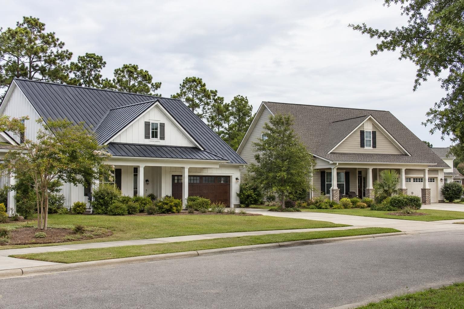 Metal vs. Shingle Roof in South Carolina: Compare Coast and Inland Exposure